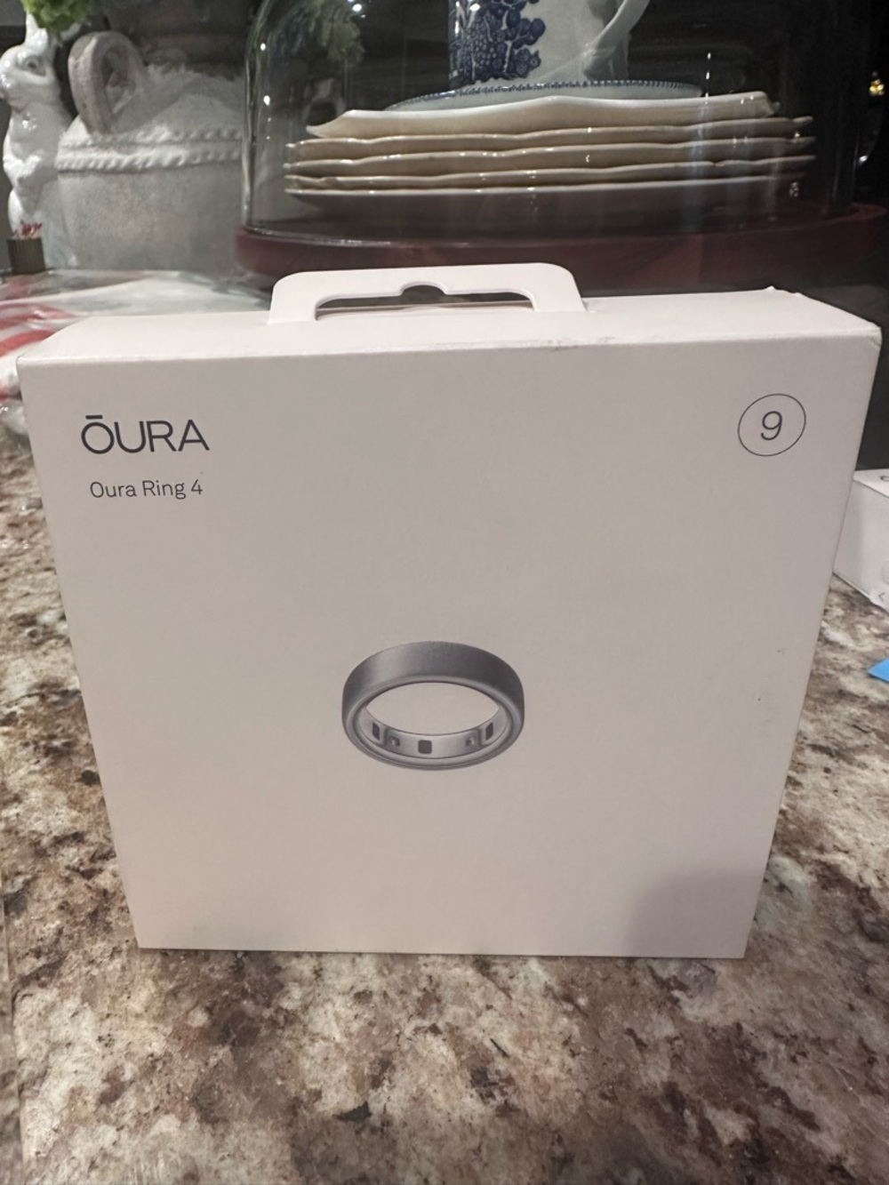 Oura Ring 4 Smart Ring in Silver (Brand: Oura)